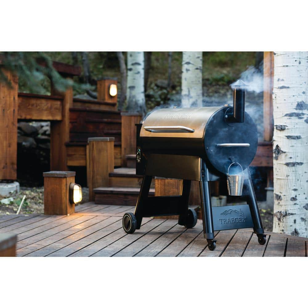 Pro Series 34 Pellet Grill in Bronze
